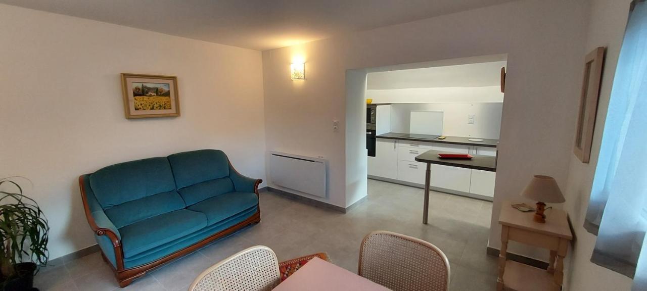 T2 Independant Dans Maison Confort * Die